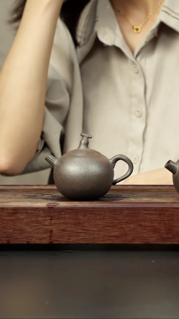 【闪购商品】紫砂茶壶百年岩中泥 葫芦壶