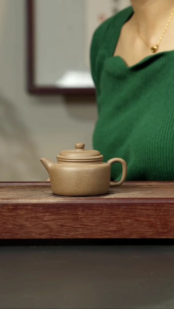 【闪购商品】紫砂茶壶芝麻绿 德钟