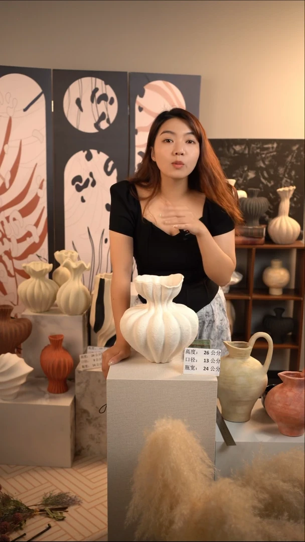 【闪购商品】正品设计师大南瓜白色