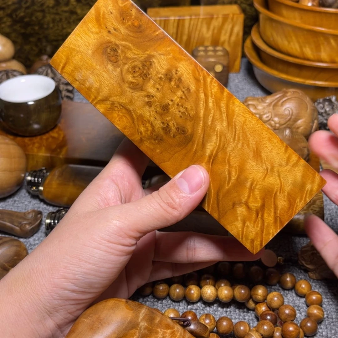 【闪购商品】金丝楠木对****傅金砖