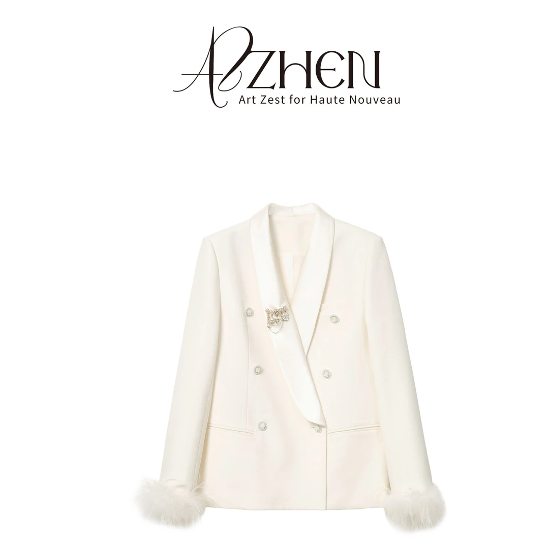 AZZHEN【赫拉小姐】 气质精致感缎面拼接羊毛双排钻扣鸵鸟毛西装