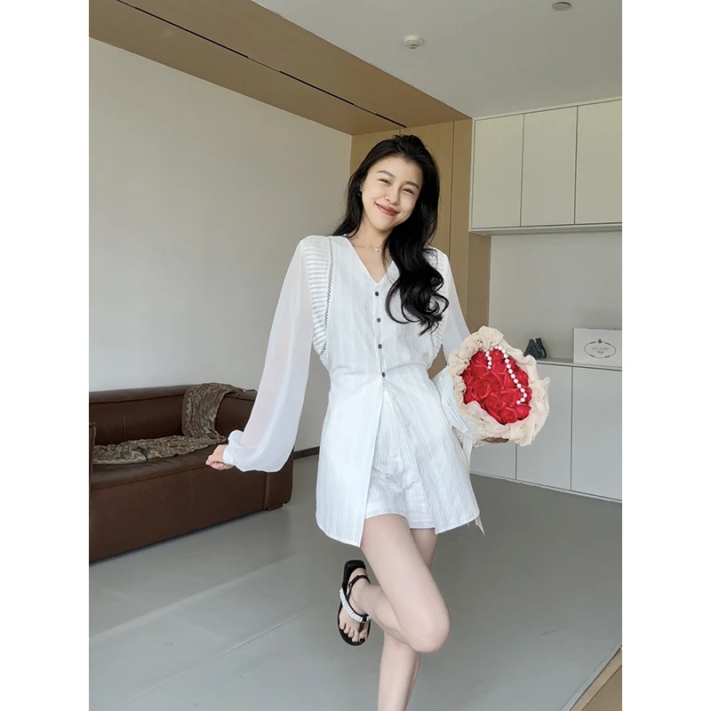 张阿星【简系美学】松弛感INS风防晒竖纹肌理感薄上衣+短裤两件套