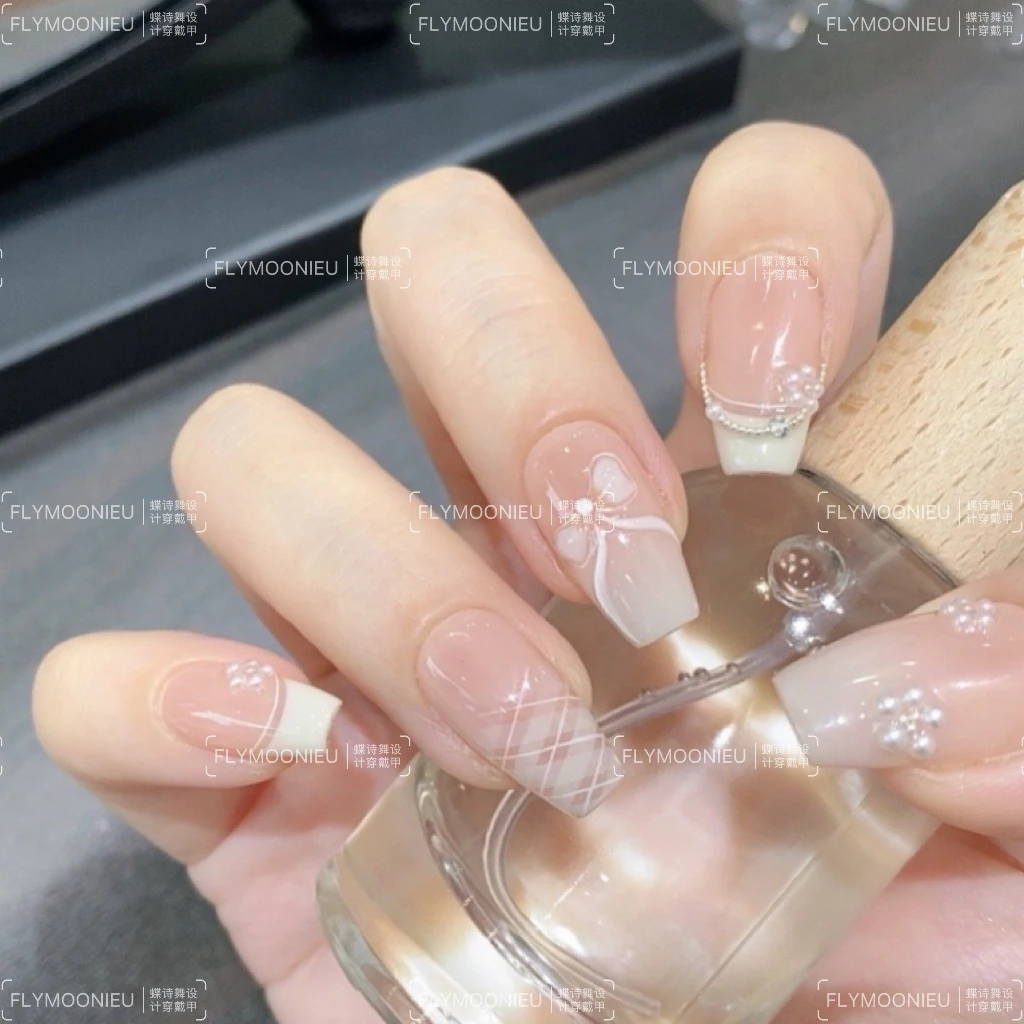 窈窕淑女  蝶诗舞 纯手工定制美甲贴片 温婉淑女定制穿戴甲10片