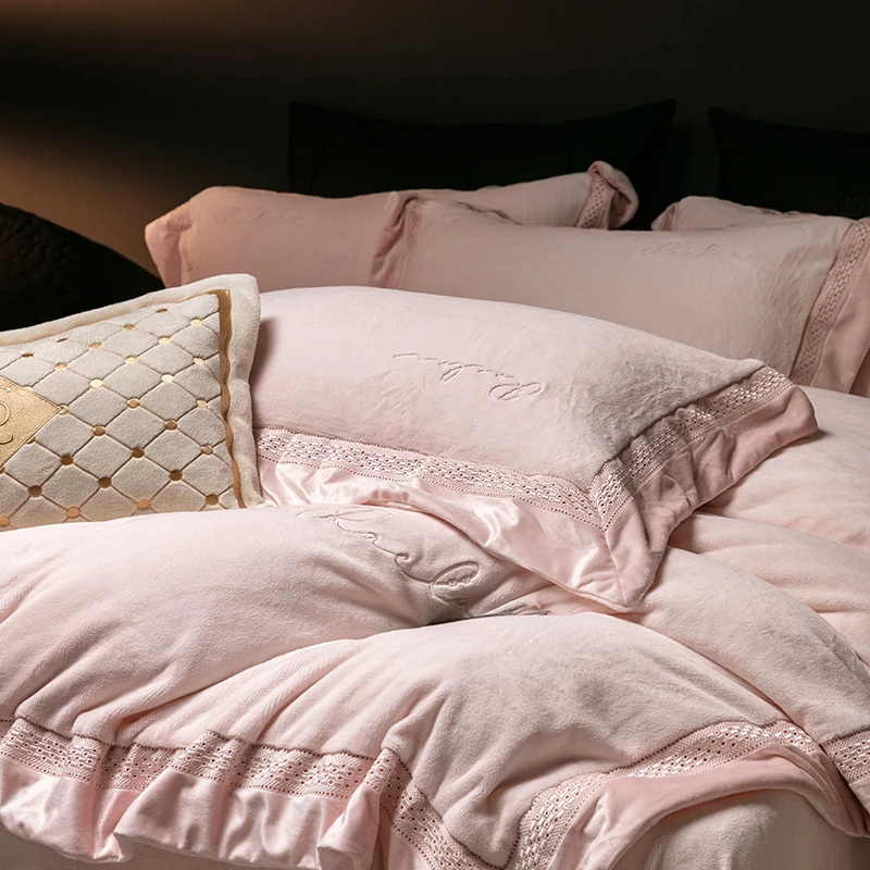 眠梦【伊菲】牛奶绒四件套冬款加厚款双面绒保暖防静电镂空花边被套