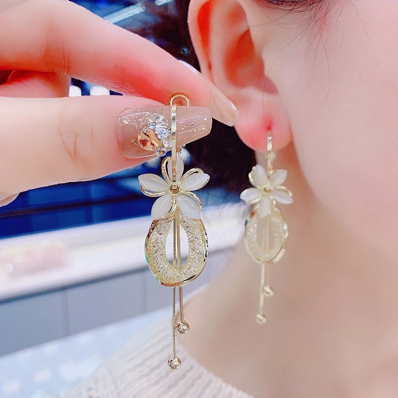 锌合金合成锆石耳饰 【241】花瓣耳环一款两戴气质百搭显瘦时尚