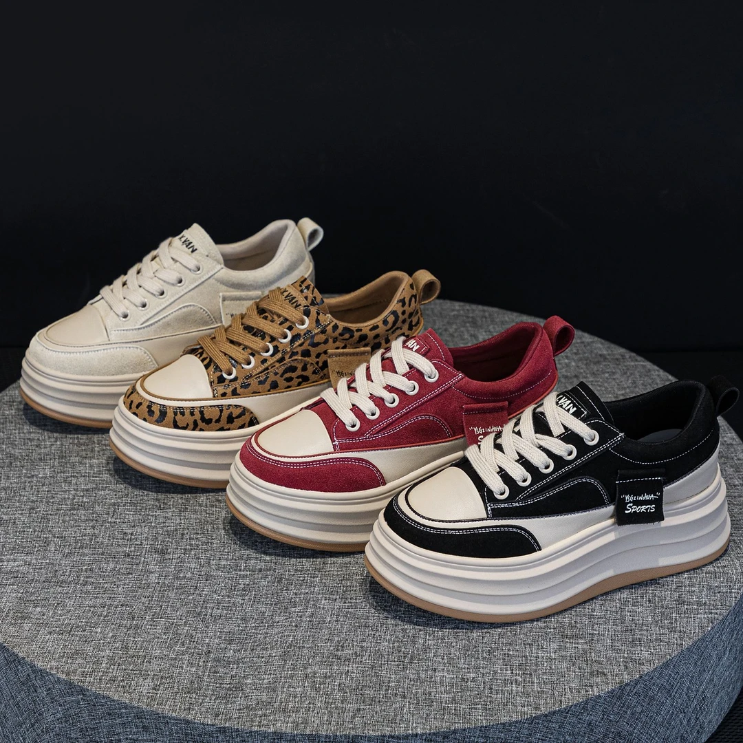 厚底增高真皮小白鞋女2024秋新款透气显脚小百搭7cm厚底休闲板鞋