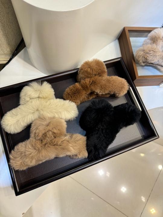 羽毛抓夹气质黑色网红水晶抓夹