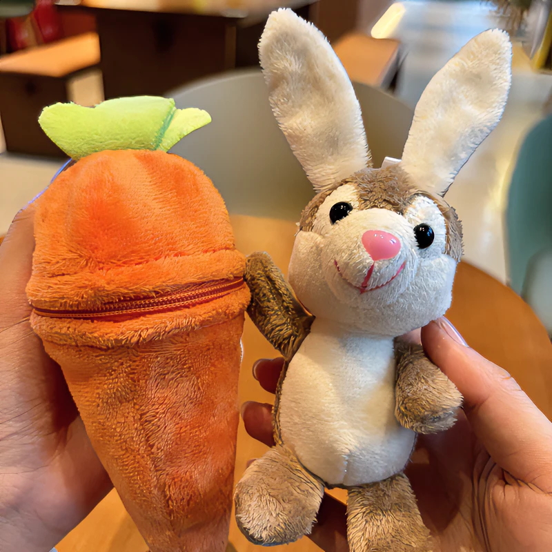 变身萝卜兔毛绒挂件儿童节创意钥匙扣少女心可爱包包可选玩偶公仔