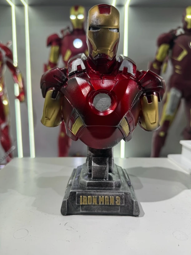 复仇者联盟钢铁侠马克7 战损版