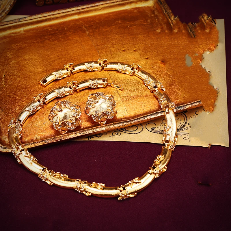 一漾 铜合金合成锆石项链 设计师款黄色项链耳环套装