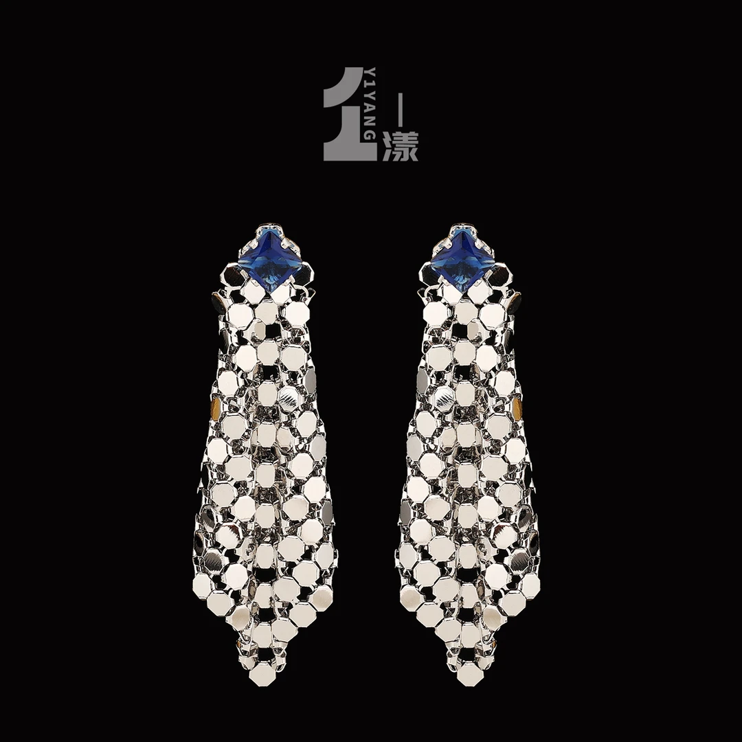 一漾 合金合成锆石耳饰  YIYANG 澄澈锋芒耳饰 SQ5EW103