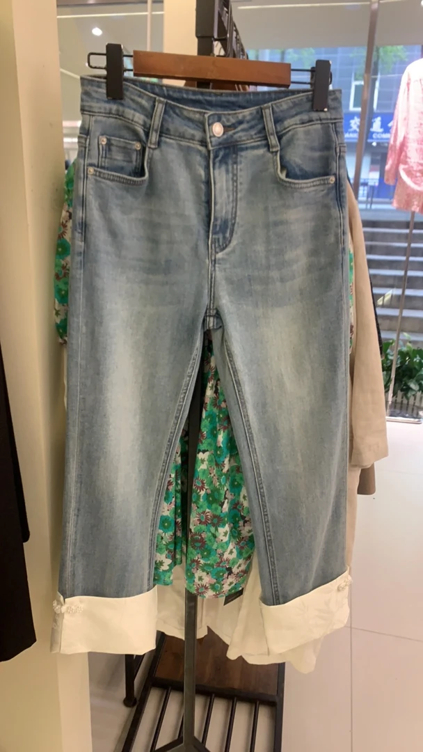 牛仔裤时尚国风修身