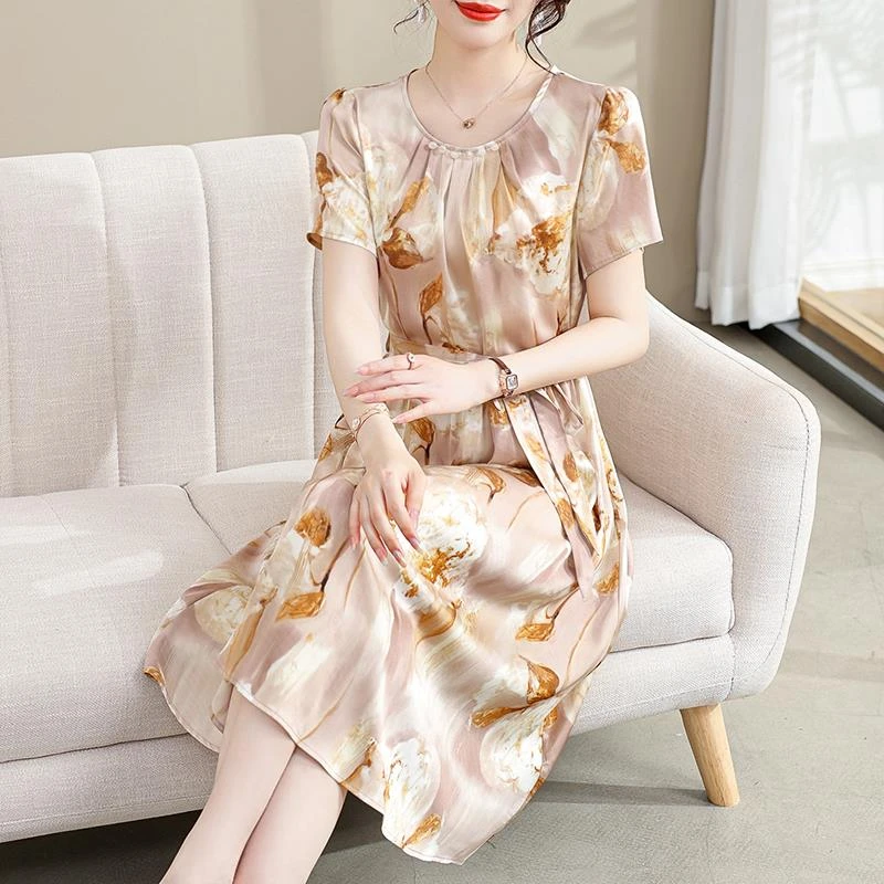 妈妈夏装洋气印花连衣裙中年女冰丝裙子中老年宽松大码长裙气质