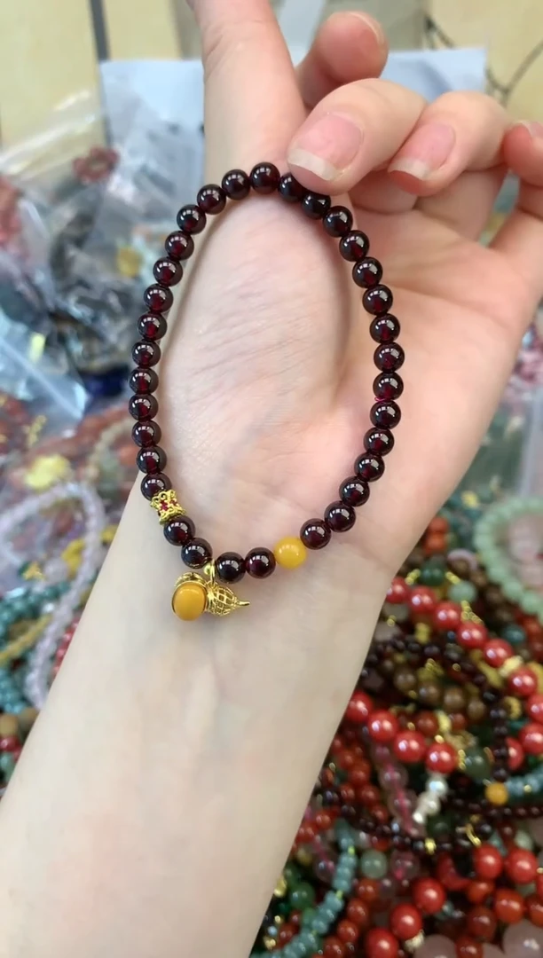 【闪购商品】石榴石手链未镶嵌379