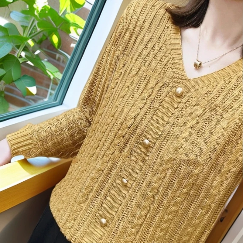 宽松显瘦【80-200斤】复古麻花V领针织打底衫女秋冬上衣钉珠毛衣