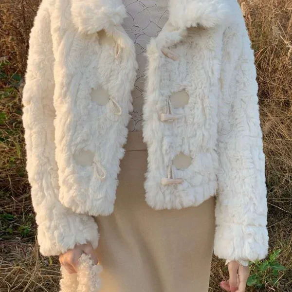 小香风短外套女秋冬厚外套短款时尚加厚保暖仿羊羔毛毛上衣外穿