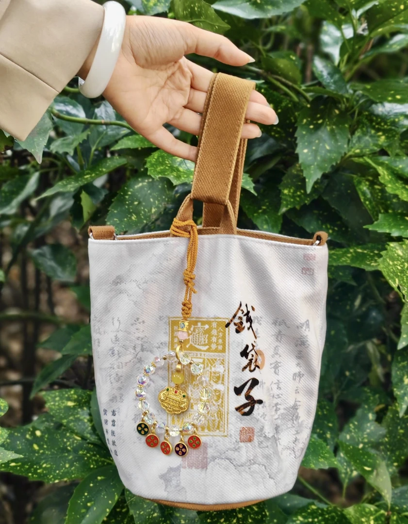 【钱袋子】杭州西湖钱袋子水桶包包