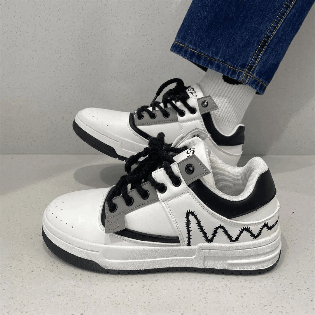 秋冬国潮复古风chic刺绣拼色板鞋学生百搭小众潮鞋男女厚底运动鞋