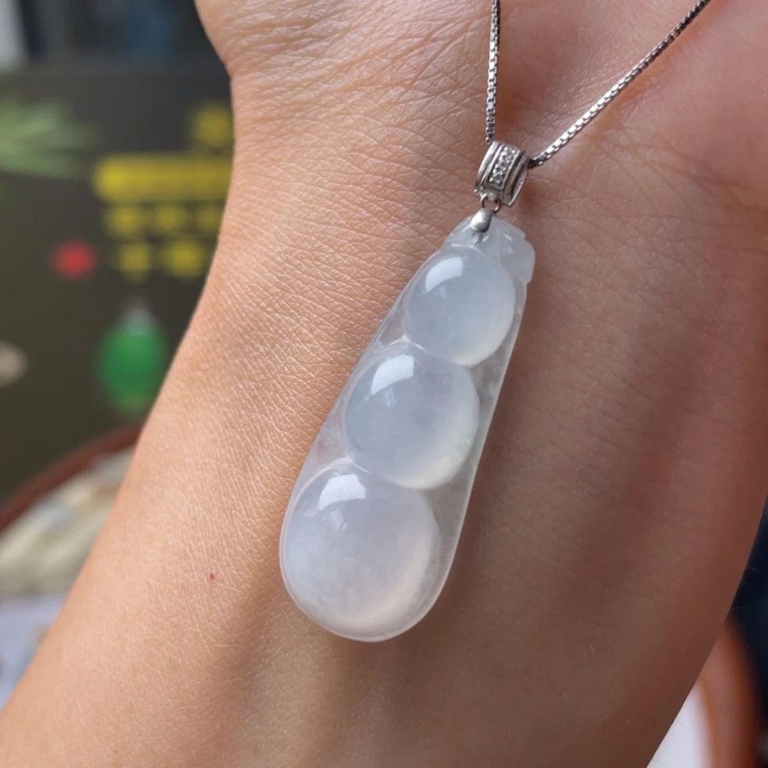 【闪购商品】翡翠吊坠(赠链)未镶嵌