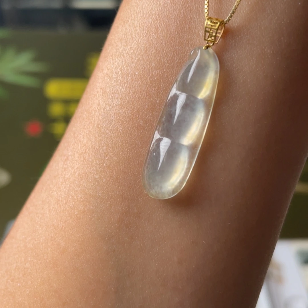 【闪购商品】翡翠吊坠(不含链)未镶嵌