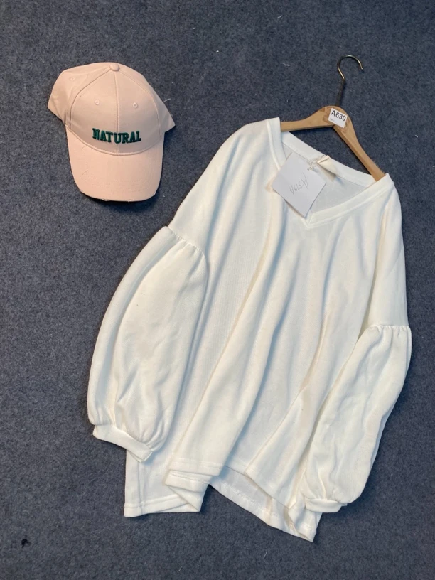 A519A白色简约V领慵懒显瘦百搭宽松时尚长袖