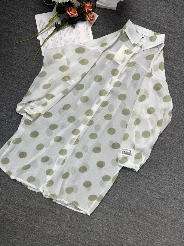 B610401慵懒简约百搭显瘦大码秋款百搭衬衫