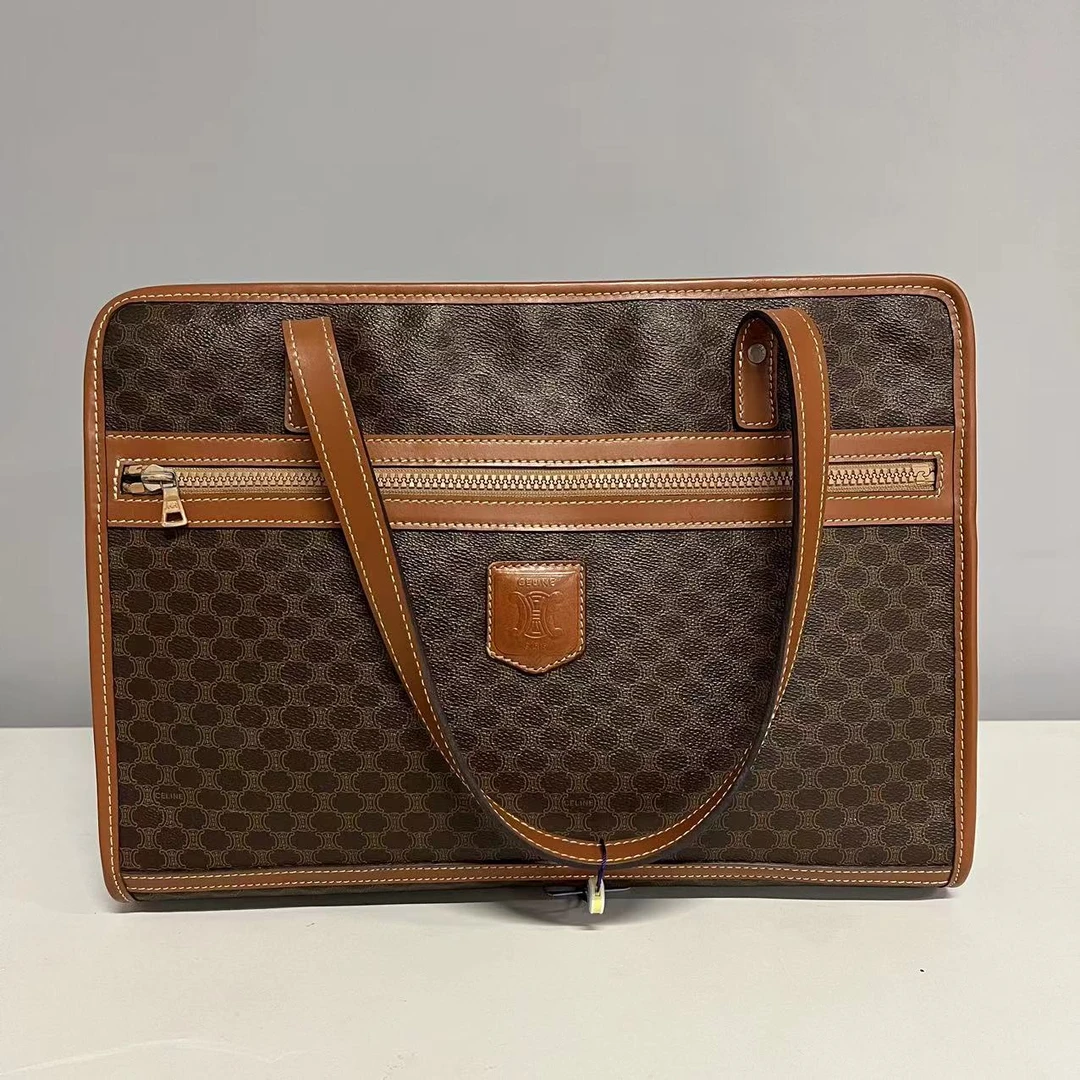 95新 Celine/思琳 95新 Celine/思琳/麦兜/包包/95/32710