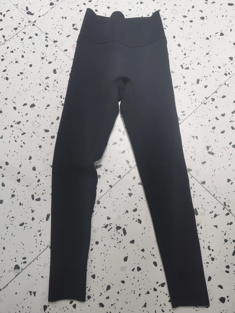 瑞丽鞋包新款瑜伽裤