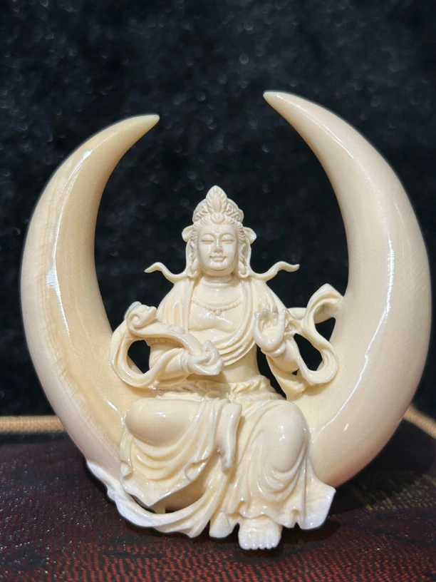 精品猛犸牙观音摆件月牙观音