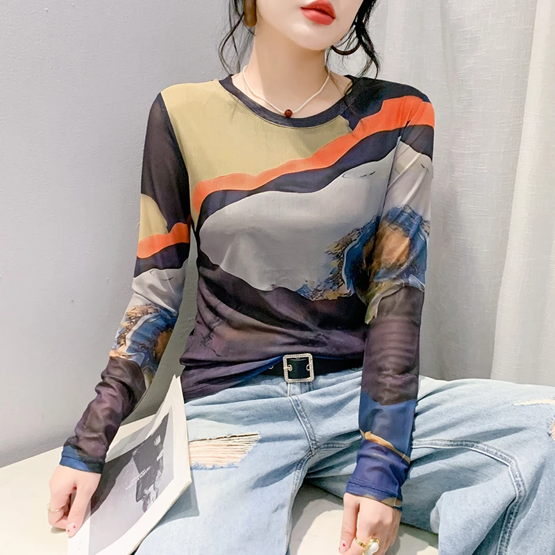 时尚撞色印花网纱长袖T恤女秋季新款洋气别致打底衫显瘦上衣潮