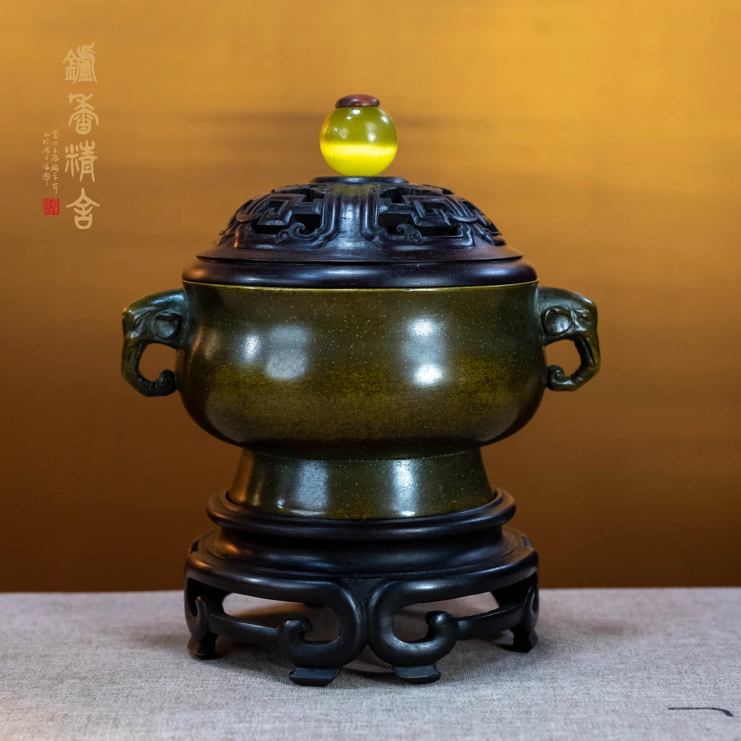 陈巧生制 象首耳熏炉三件套