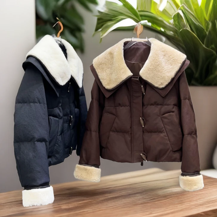 2024冬季冬装新款复古皮毛一体毛领加厚女短款牛角扣保暖外套潮