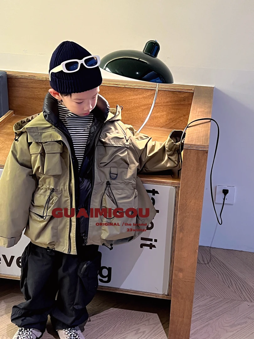 《只出不进》 男童90新国标白鸭绒工装羽绒服两件套中大童