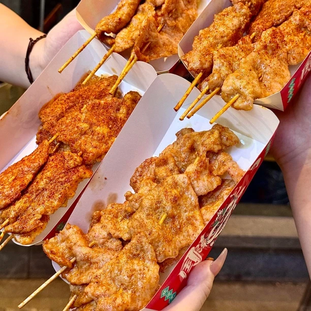 厦门八市风味沙茶肉串油炸里脊肉串鸡肉串空气炸锅油炸冷冻半成品