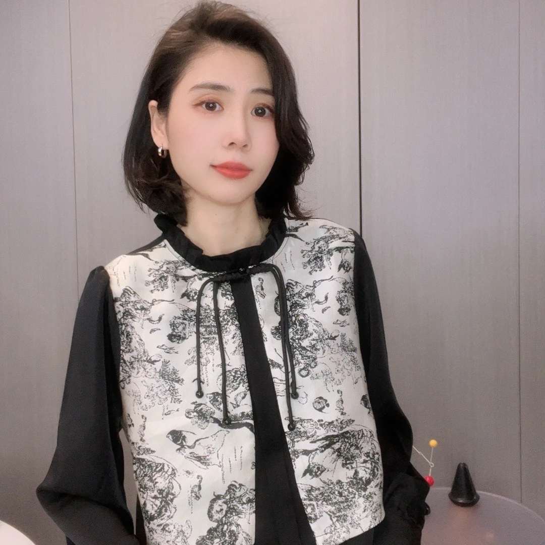 高端精致洋气新中国风小衫女2024年春装新款显瘦百搭假两件上衣