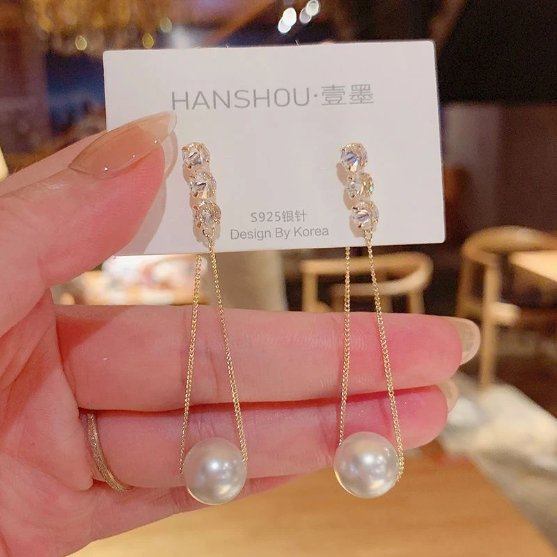 长款优雅复古气质仿珍珠耳环个性锆石耳坠高级感银针百搭耳饰女