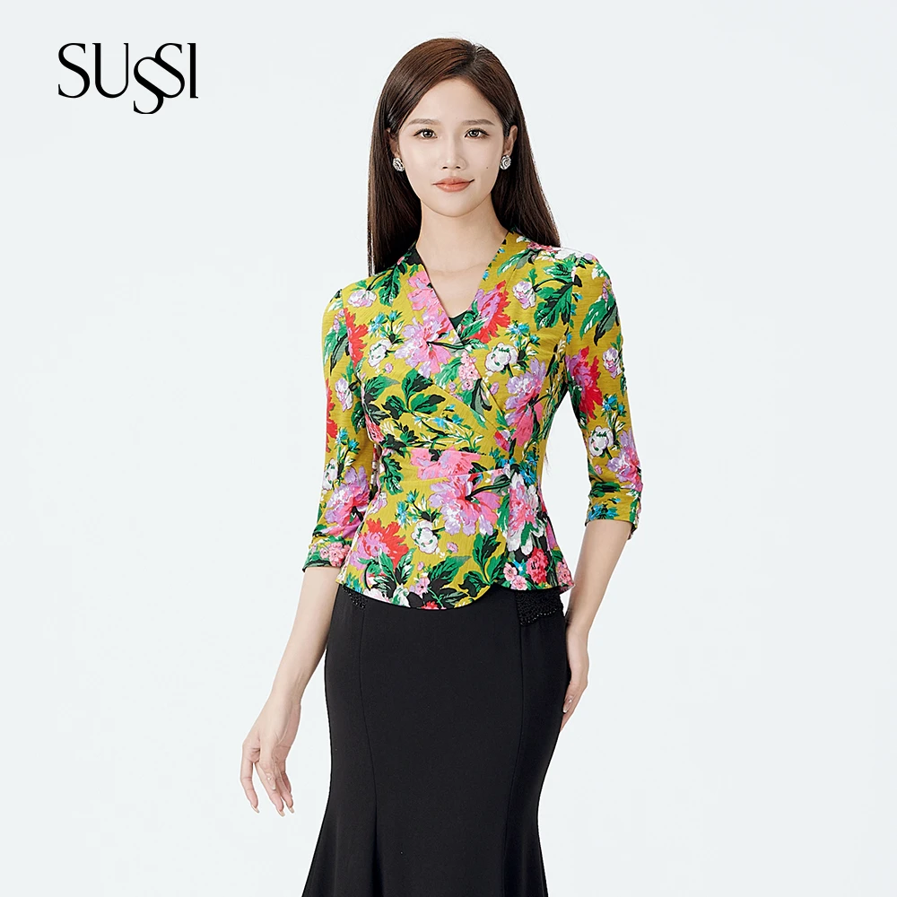 SUSSI/古色夏樱草色百搭款V领中袖印花修身显瘦上衣女度假穿搭