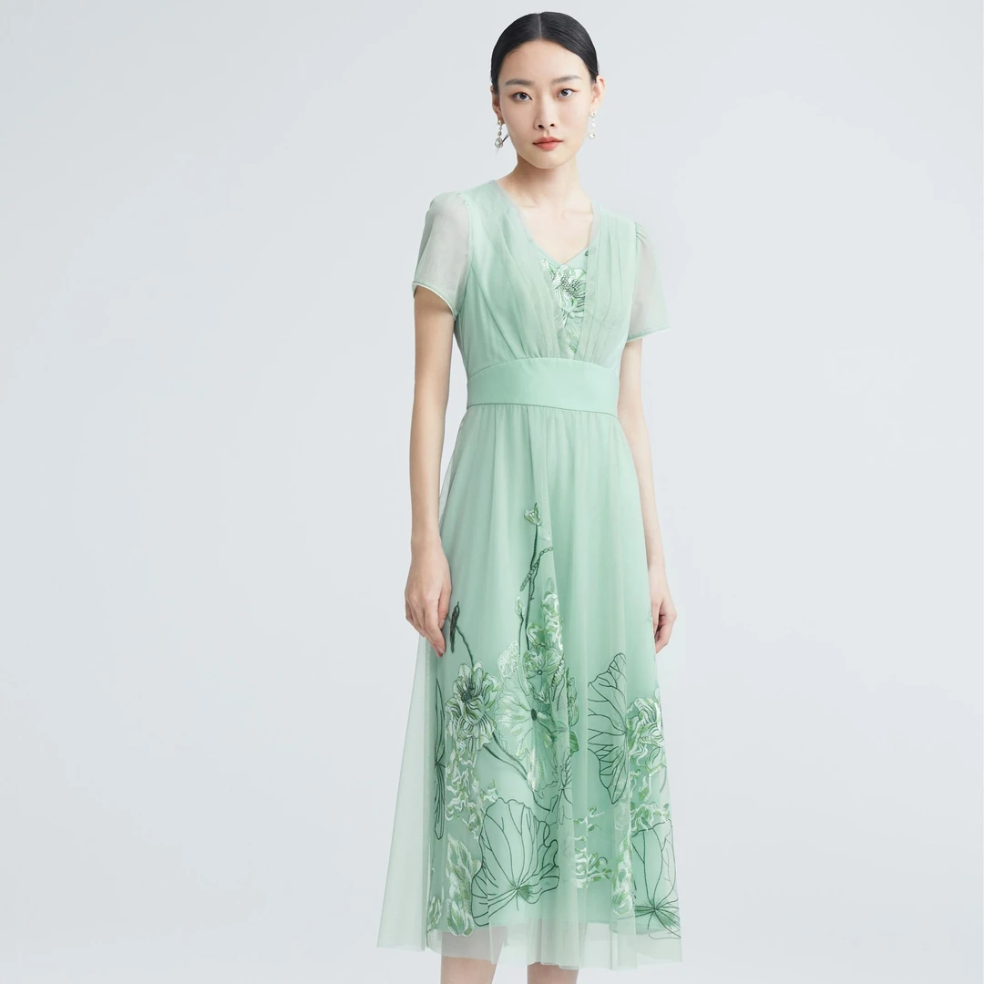 SUSSI/古色【出水芙蓉】网纱刺绣连衣裙显瘦气质时尚夏季度假穿搭