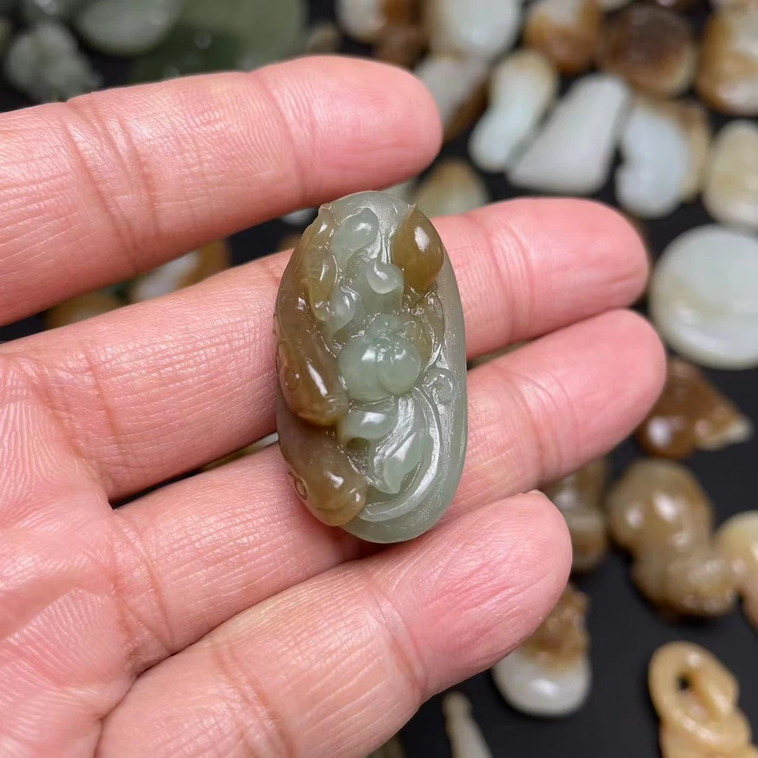 新疆和田玉且末蓝连年有余两个小鱼玉坠莲年有鱼吊坠