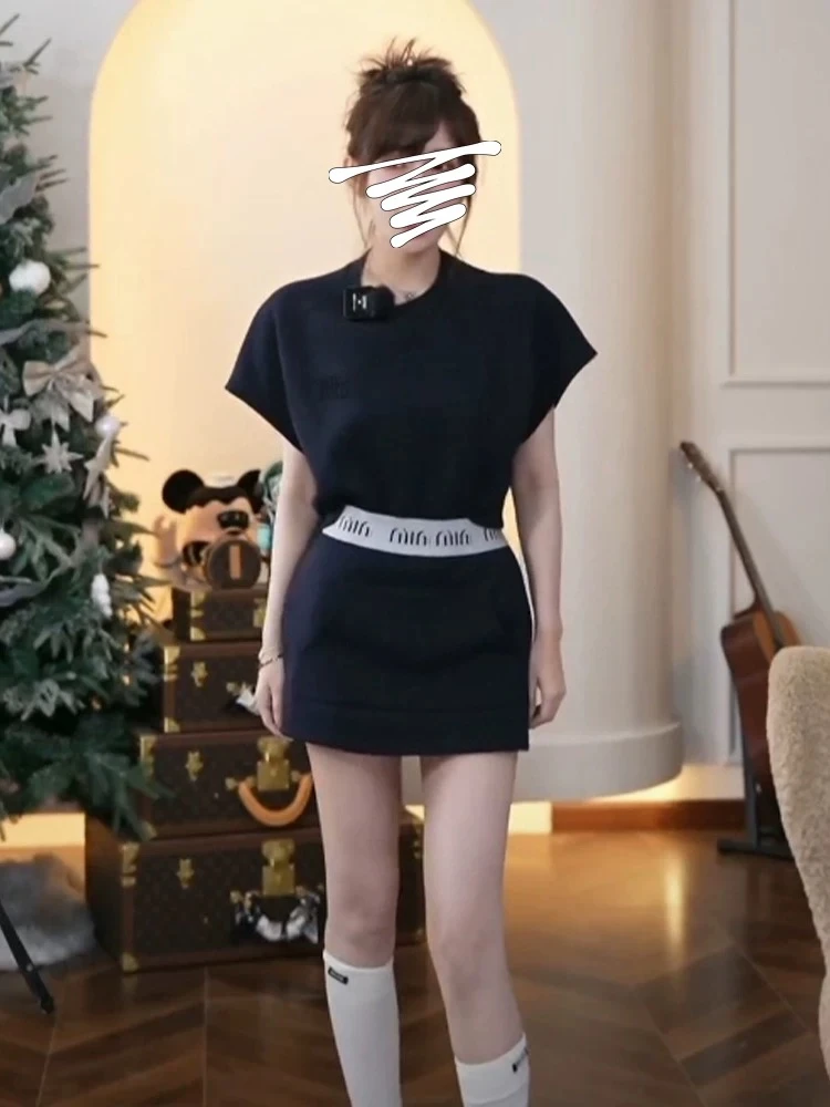 2025年高级感时尚宽松显瘦T恤夏季上衣休闲A字半身裙两件女套装