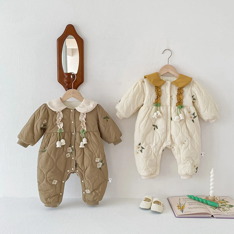H1210婴儿新款爬服女宝宝满月夹棉保暖刺绣连体衣薄棉外出服抱衣