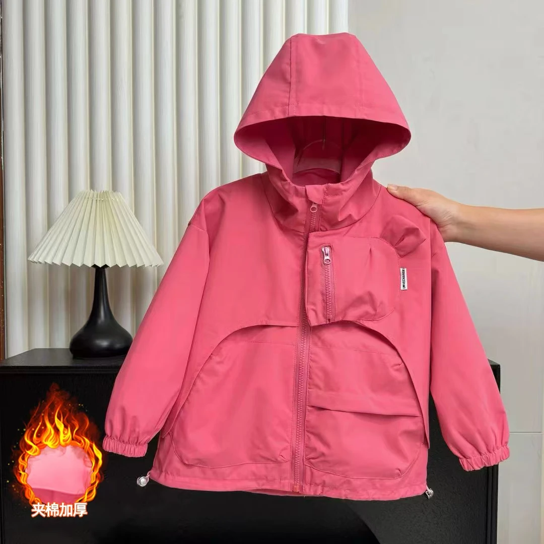 QIAERDE/洽尔德女童2024新款秋冬款加厚防风冲锋衣洋气童卡通休闲