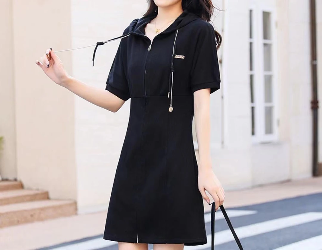 9562#B字母拉链款连衣裙女