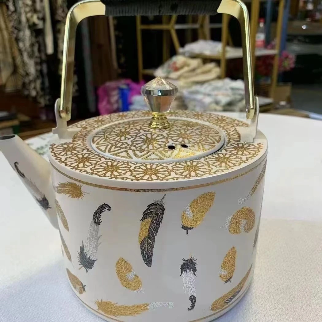 新疆包邮泡茶壶牛奶壶不锈钢高档2升复古创意欧式简约家用