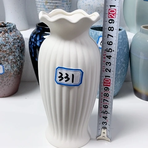 摆件331号磨砂陶瓷高20厘米微瑕