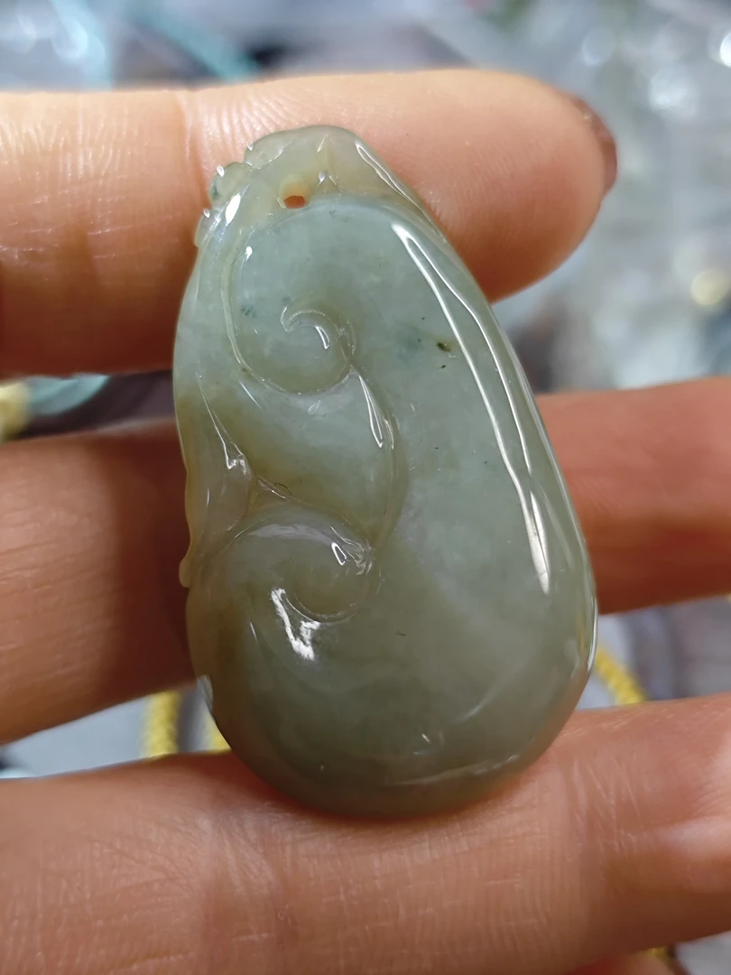 吊坠天然翡翠吊坠