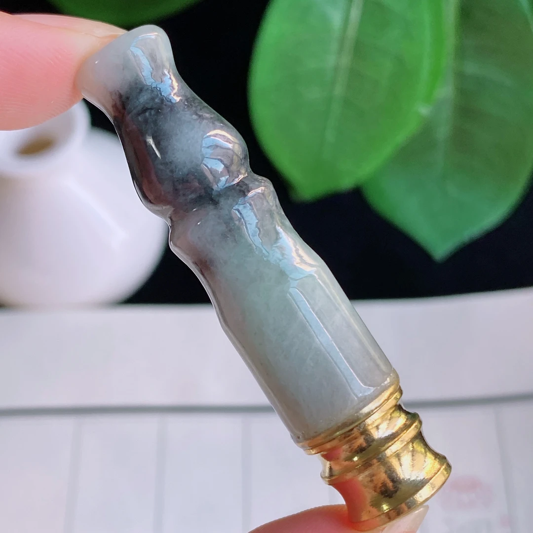 自然光·源头优选t186缅甸天然翡翠A货短款乌鸡双彩烟嘴烟咬