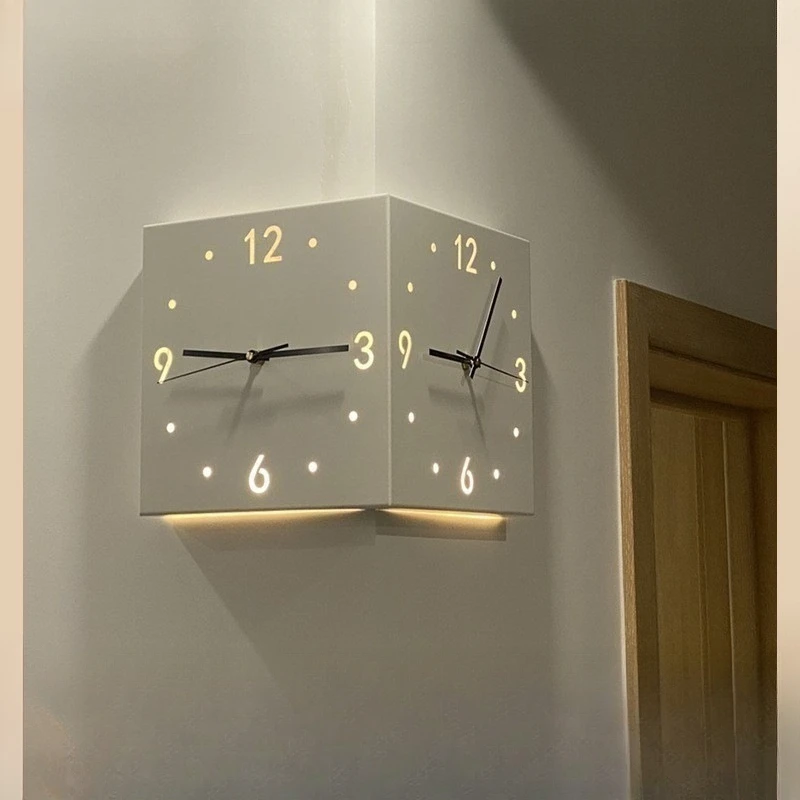 感应发光转角钟正方形简约双面时钟铁制数字镂空两面挂钟钟表挂墙