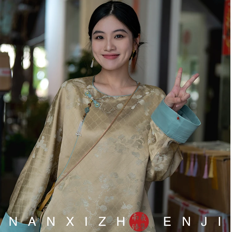 南羲【松柏】新中式春游出行小众设计款贵系财阀千金撞色松柏纹外套