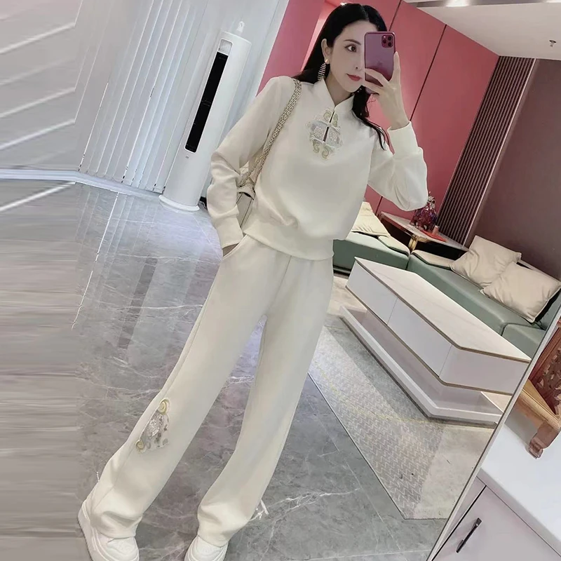 网红新中式国风休闲运动套装女秋季爆款减龄刺绣卫衣阔腿裤两件套